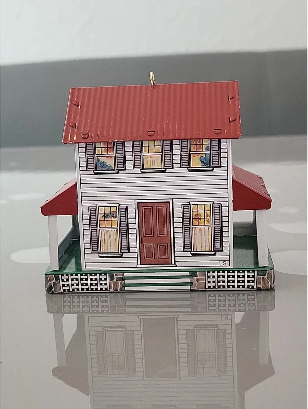 Vtg Hallmark keepsake 1999 Farm House Town & country Tin Christmas ornament Mint